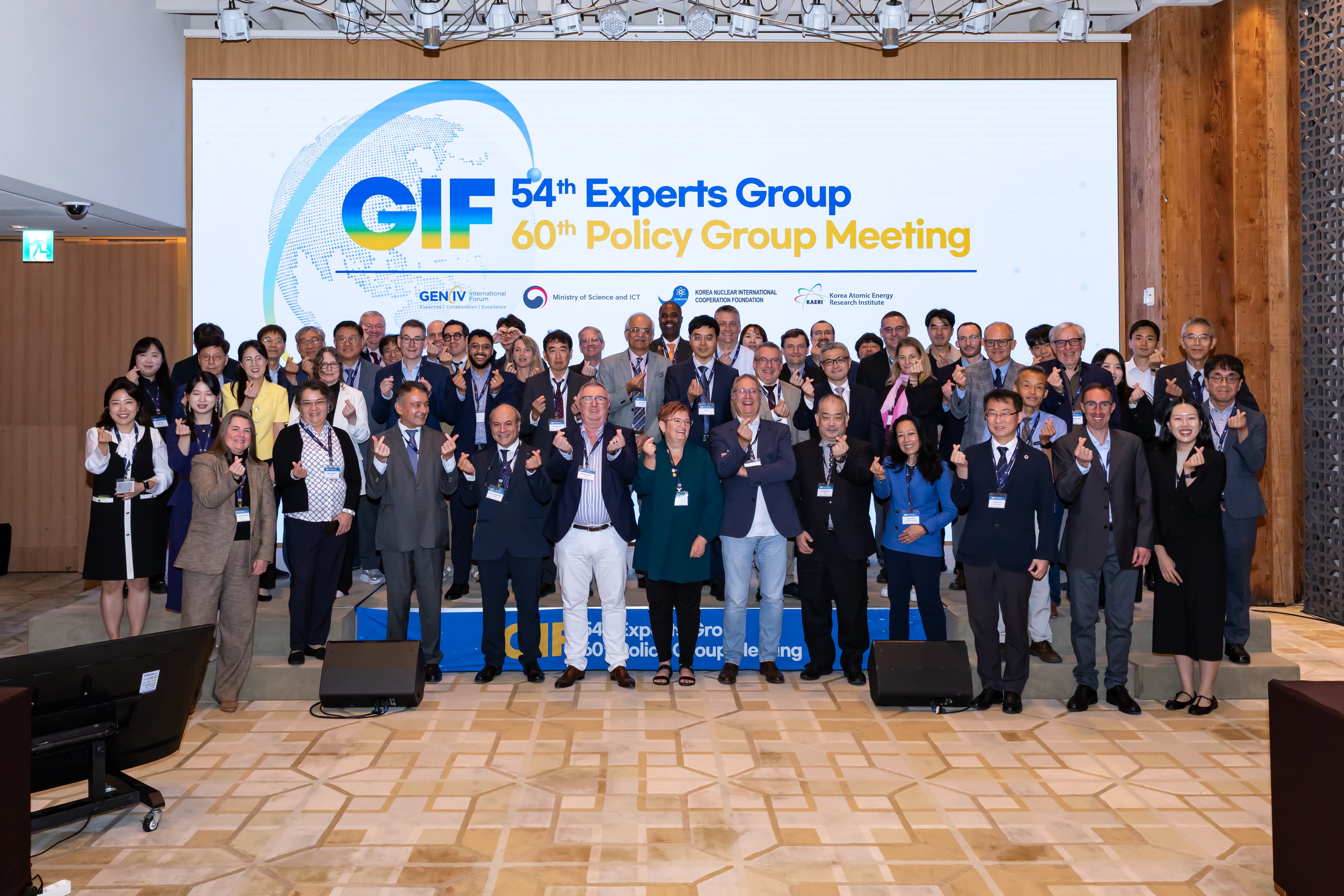 Group photo at Busan EGPG
